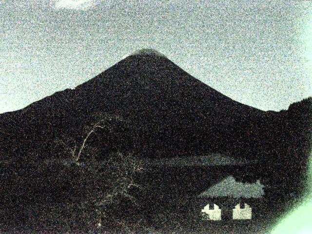 精進湖からの富士山