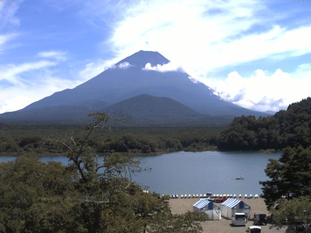 精進湖からの富士山