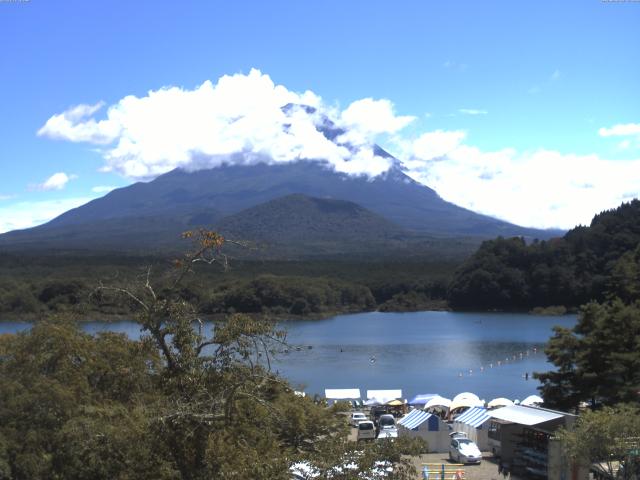 精進湖からの富士山