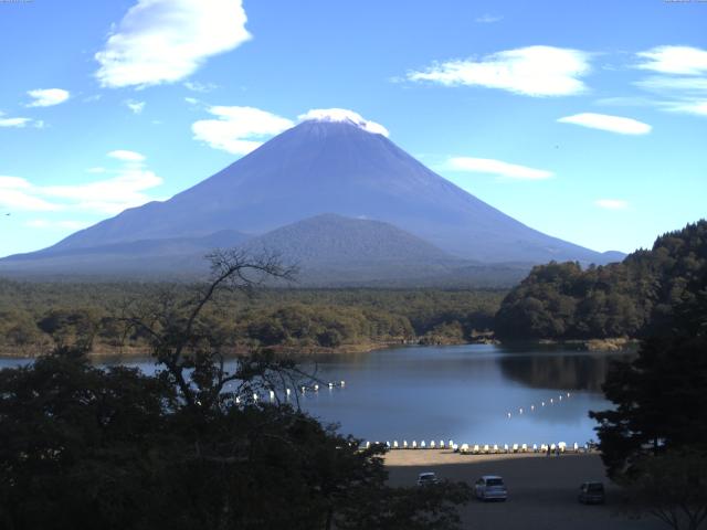 精進湖からの富士山