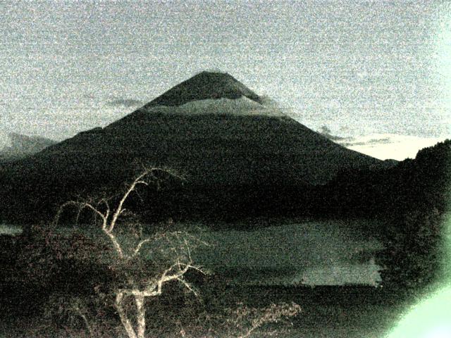 精進湖からの富士山