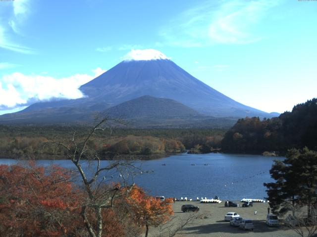 精進湖からの富士山