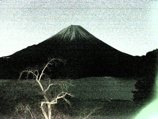 精進湖からの富士山