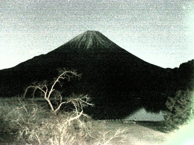 精進湖からの富士山