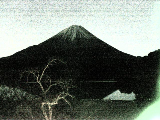 精進湖からの富士山