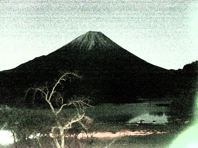 精進湖からの富士山