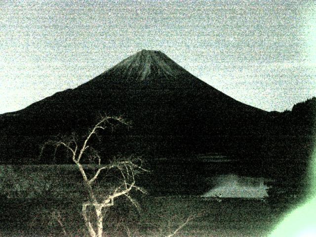 精進湖からの富士山