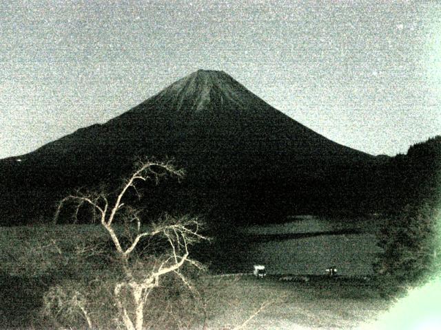 精進湖からの富士山