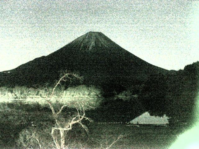 精進湖からの富士山