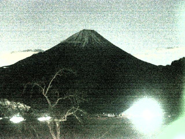 精進湖からの富士山