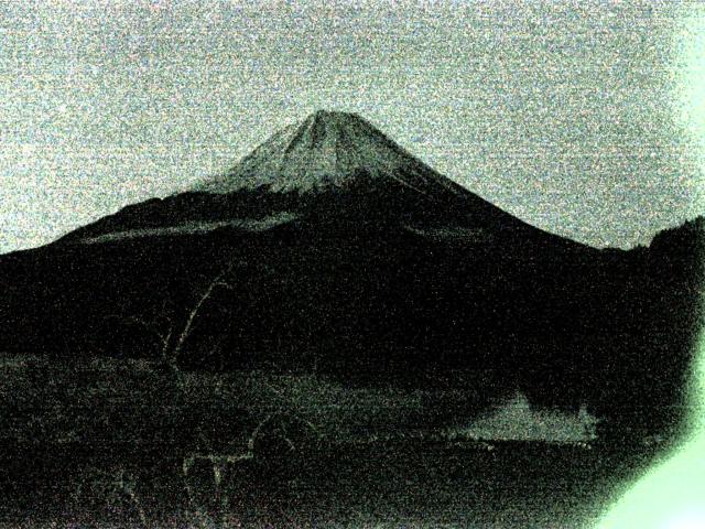 精進湖からの富士山