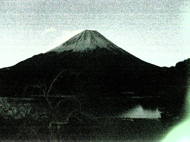 精進湖からの富士山