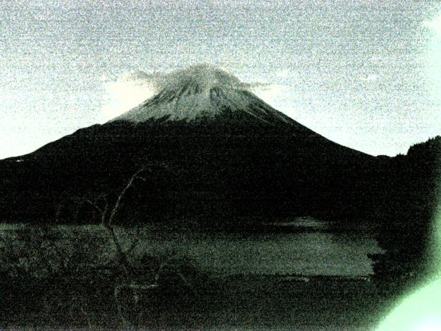 精進湖からの富士山