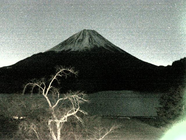 精進湖からの富士山