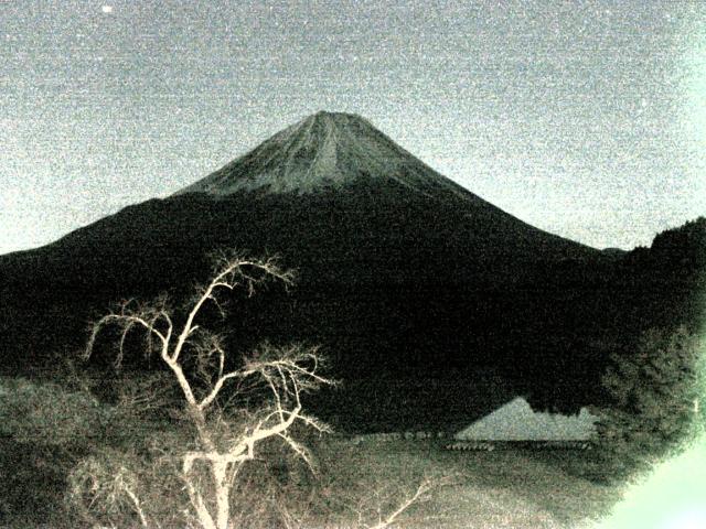 精進湖からの富士山