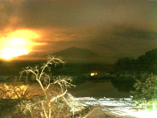 精進湖からの富士山