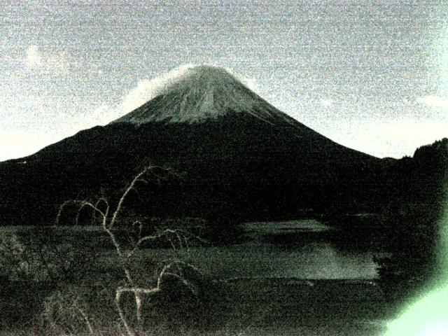 精進湖からの富士山