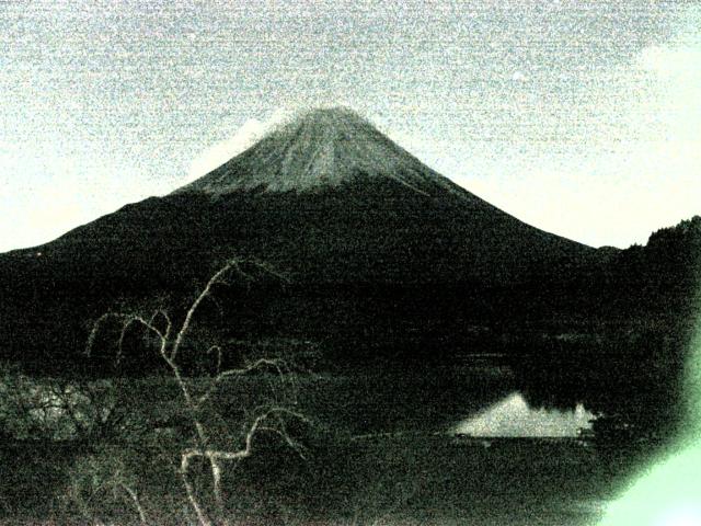 精進湖からの富士山