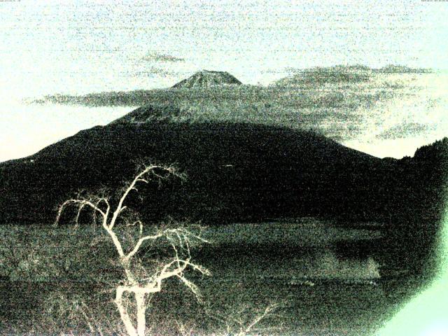 精進湖からの富士山