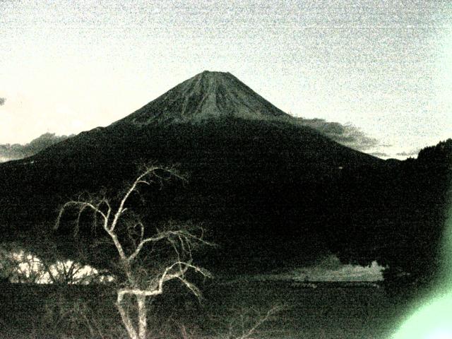 精進湖からの富士山