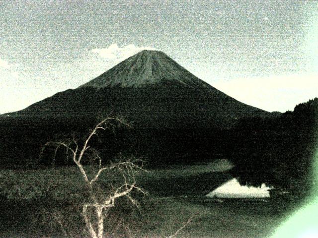 精進湖からの富士山