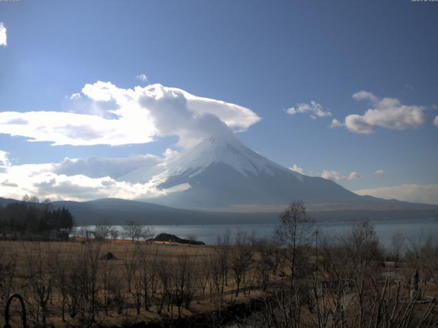 山中湖からの富士山