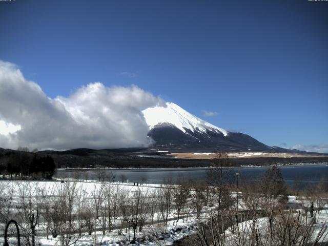 山中湖からの富士山