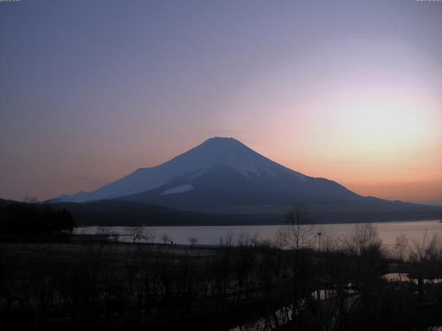 山中湖からの富士山