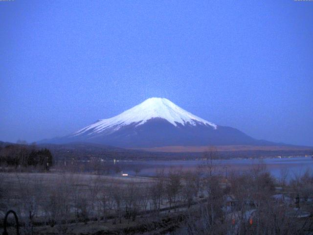 山中湖からの富士山