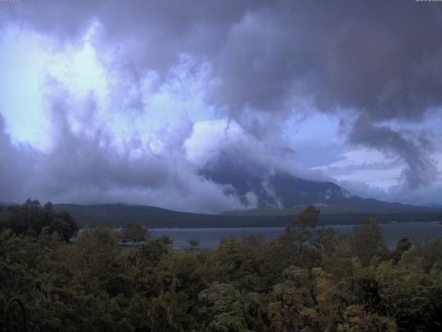 山中湖からの富士山