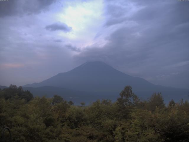 山中湖からの富士山