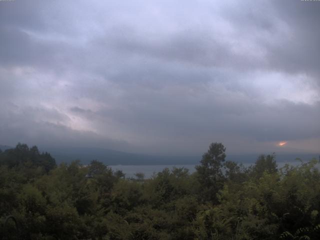 山中湖からの富士山