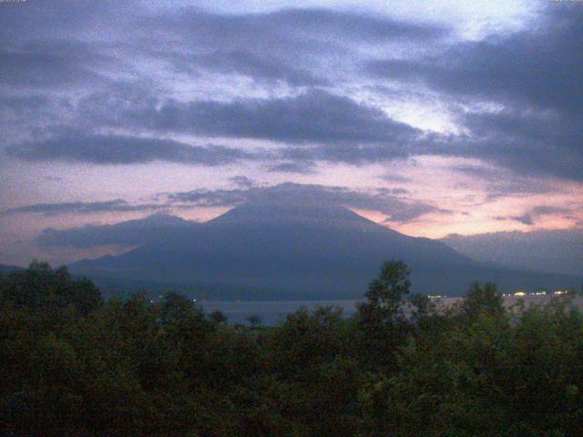 山中湖からの富士山