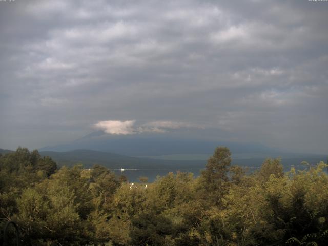 山中湖からの富士山