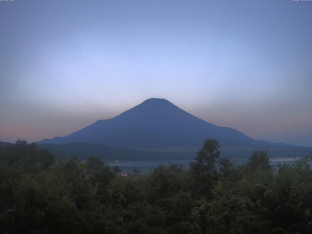 山中湖からの富士山