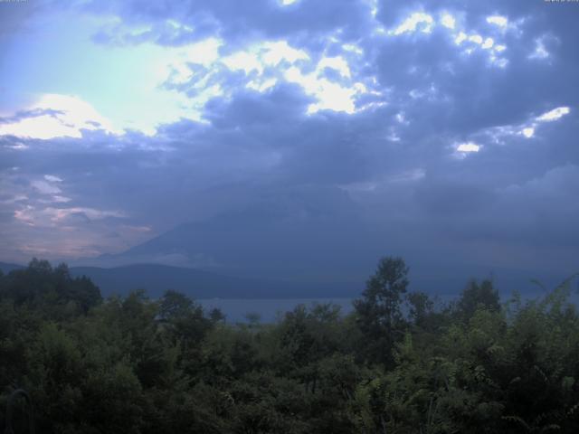 山中湖からの富士山