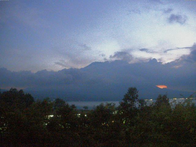 山中湖からの富士山