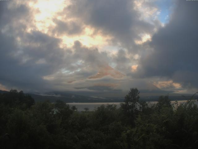 山中湖からの富士山