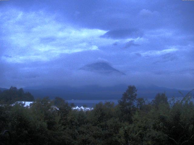 山中湖からの富士山