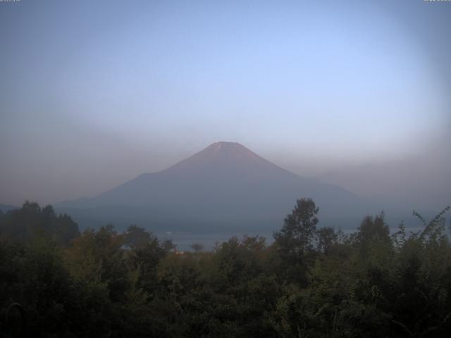 山中湖からの富士山