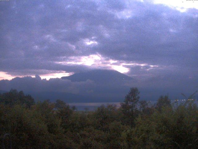 山中湖からの富士山