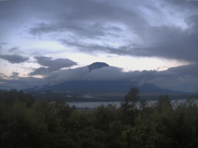 山中湖からの富士山