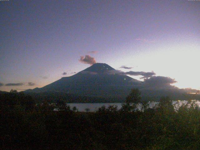 山中湖からの富士山