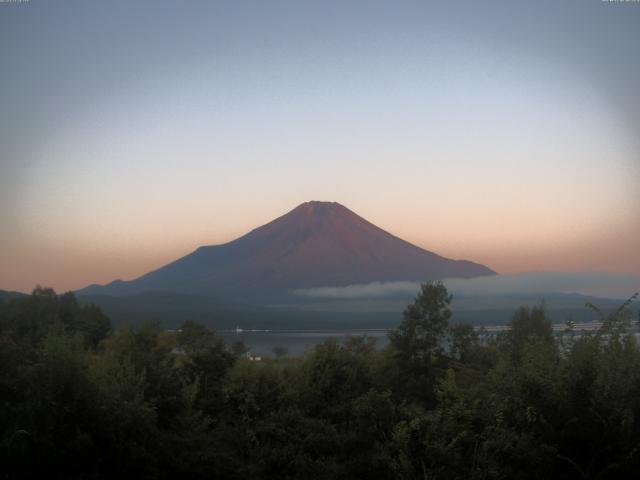 山中湖からの富士山