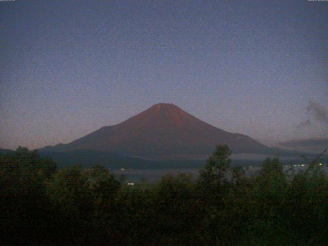 山中湖からの富士山