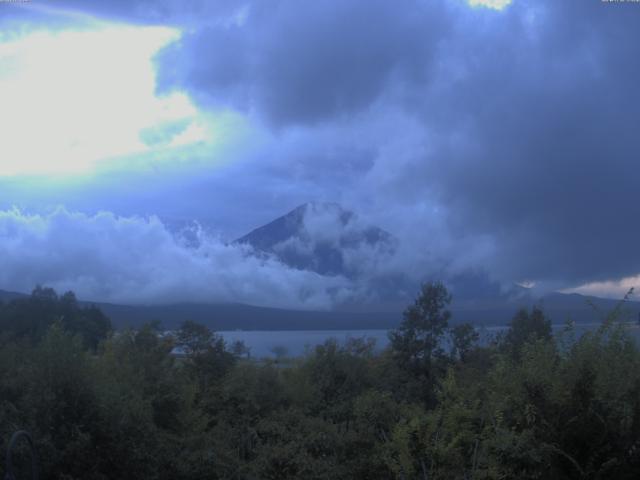 山中湖からの富士山