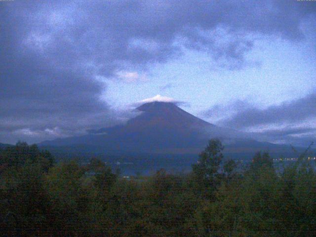 山中湖からの富士山