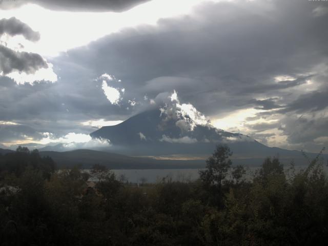 山中湖からの富士山