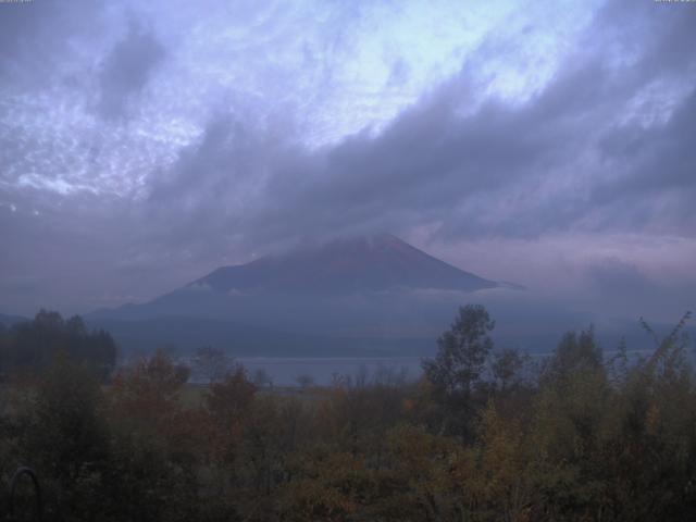 山中湖からの富士山