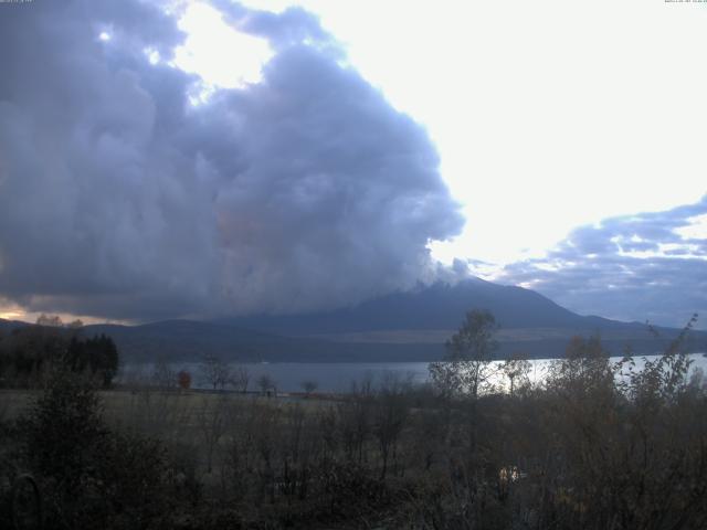 山中湖からの富士山